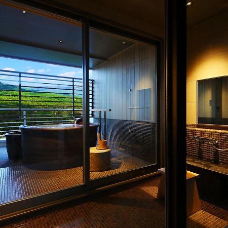 Arima Grand Hotel Kobe Bagian luar foto
