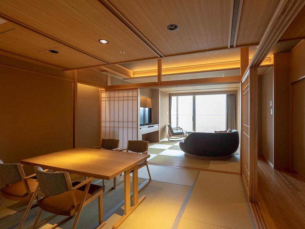 Arima Grand Hotel Kobe Bagian luar foto