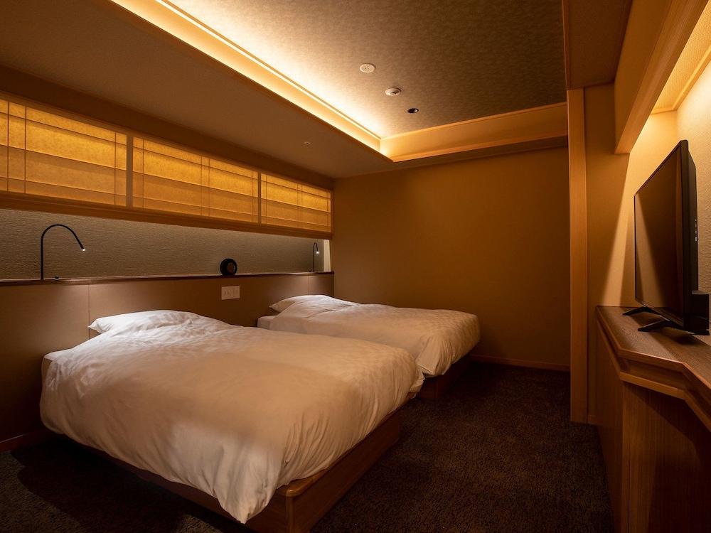 Arima Grand Hotel Kobe Bagian luar foto