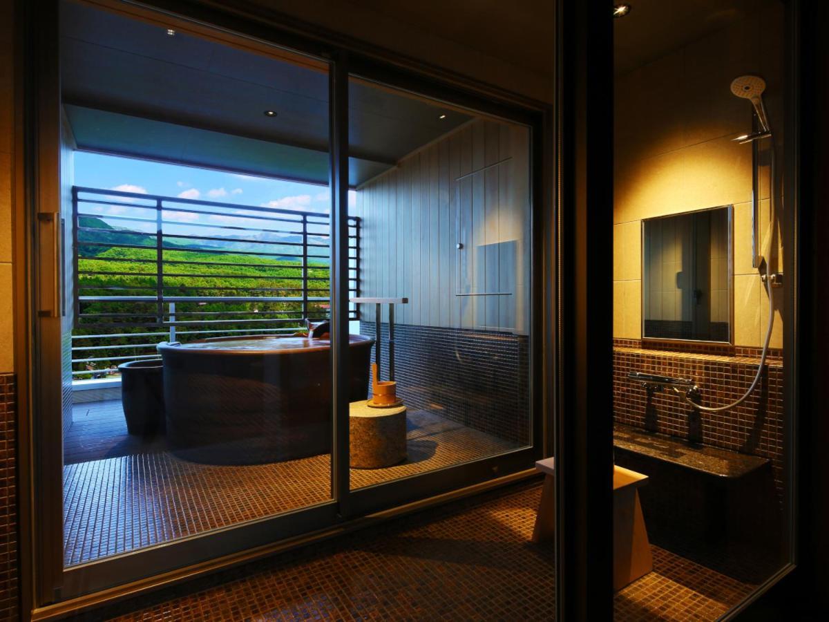 Arima Grand Hotel Kobe Bagian luar foto