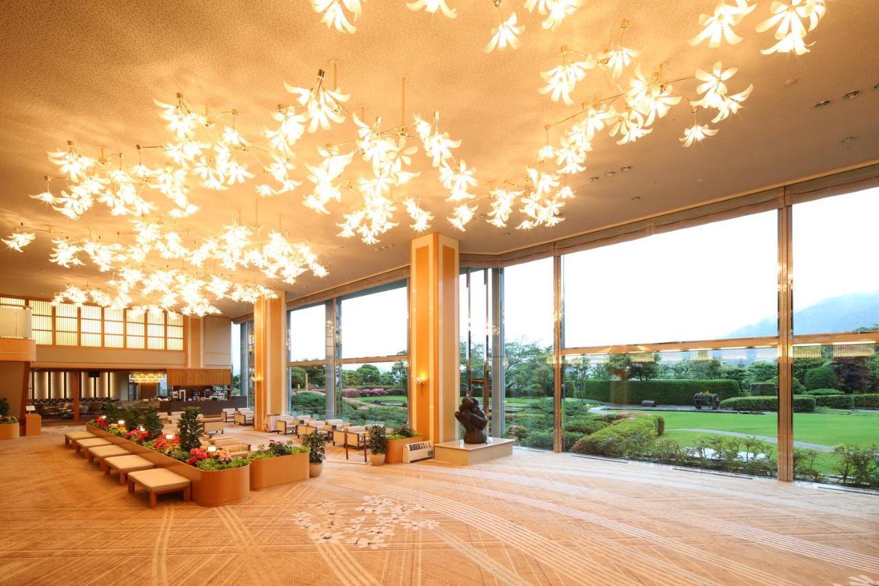 Arima Grand Hotel Kobe Bagian luar foto